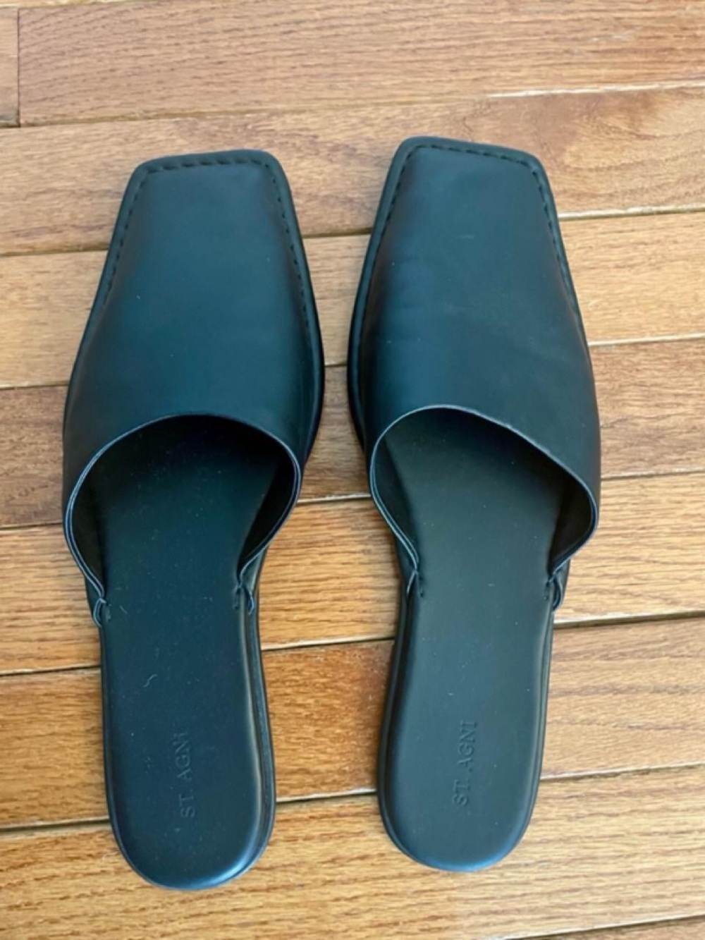 St. Agni black leather square toe mules